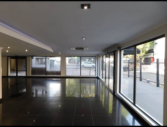 2,001M² OFFICE TO LET IN ROSEBANK